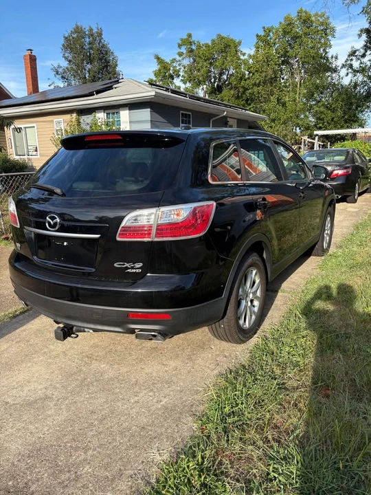 2011 Mazda CX-9 - Image 2 of 12