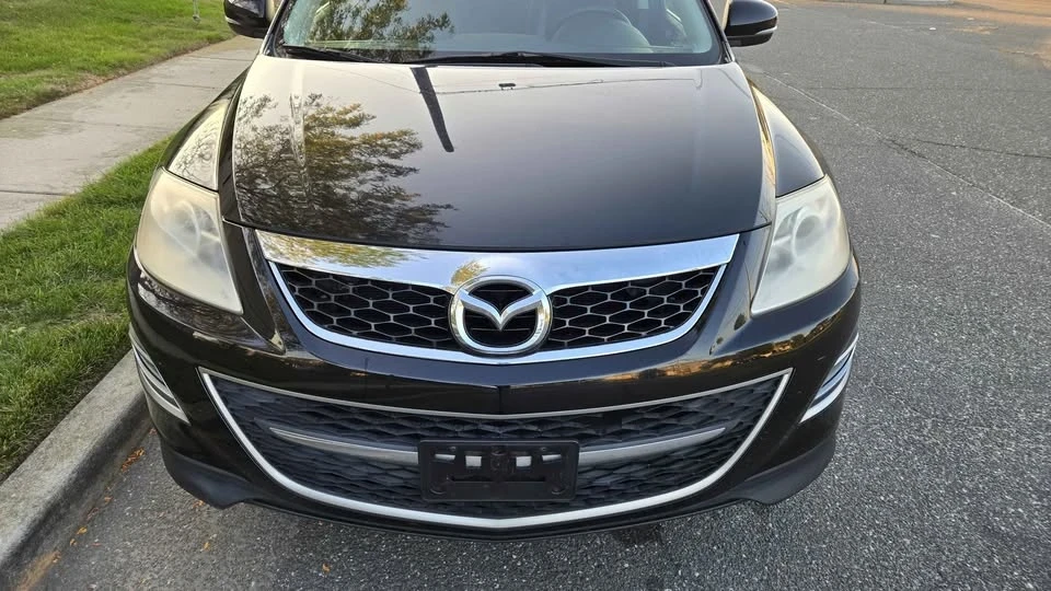 2011 Mazda CX-9 - Image 2 of 20
