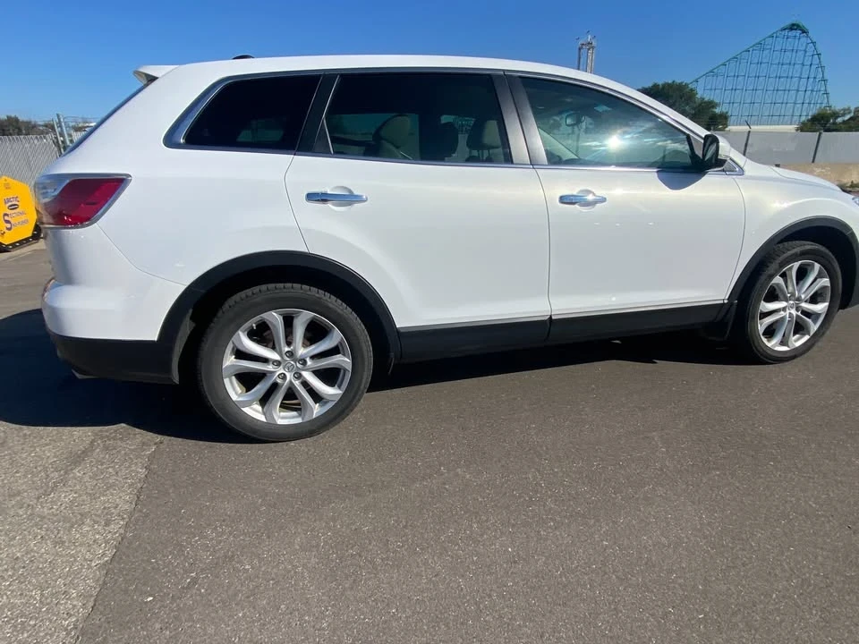 2011 Mazda CX-9 - Image 8 of 16