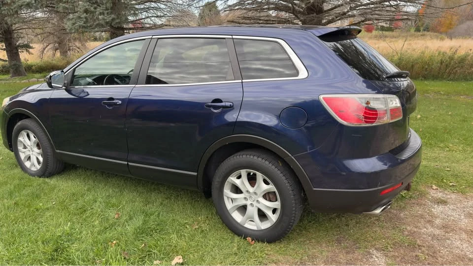 2011 Mazda CX-90 - Image 2 of 11