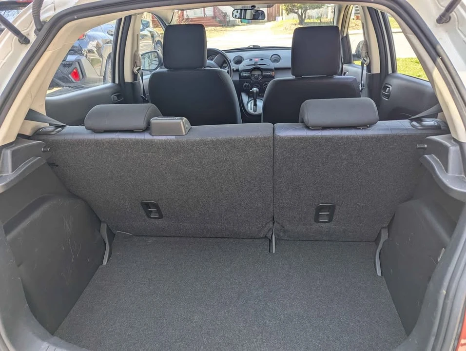 2011 Mazda Mazda 2 2nd Gen - Image 7 of 7