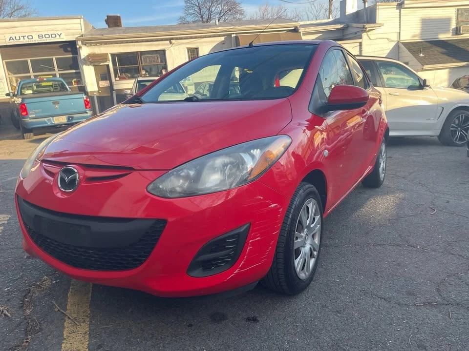 2011 Mazda Mazda 2 2nd Gen - Image 5 of 19