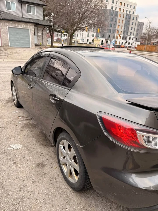 2011 Mazda Mazda 3 2nd Gen - Image 2 of 11