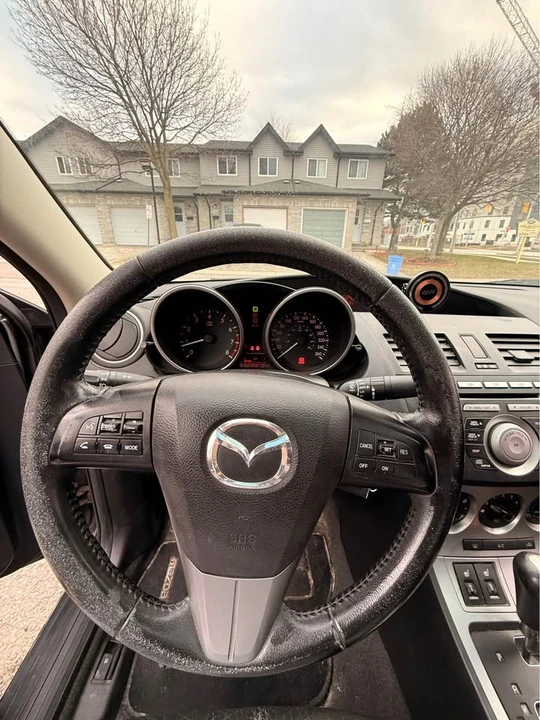 2011 Mazda Mazda 3 2nd Gen - Image 6 of 11