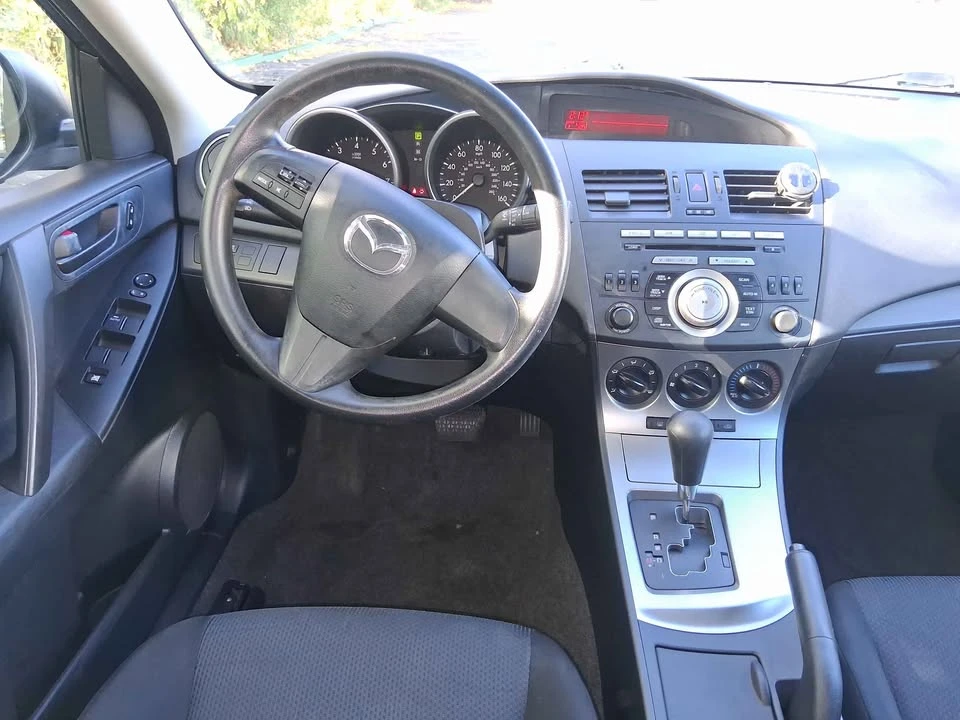 2011 Mazda Mazda 3 2nd Gen - Image 11 of 14