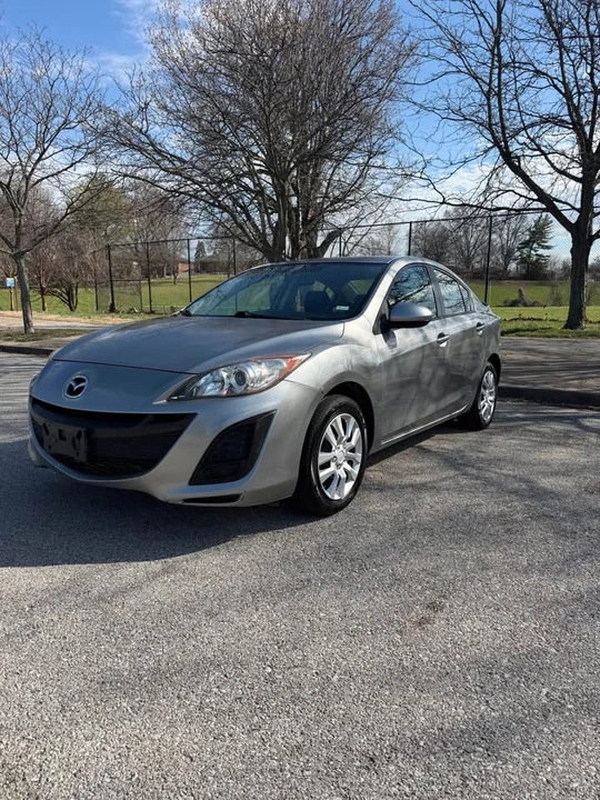 2011 Mazda Mazda 3 2nd Gen - Image 2 of 14