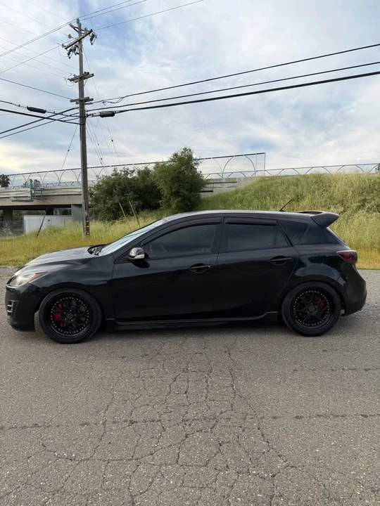 2011 Mazda Mazdaspeed 3 2nd Gen - Image 2 of 10