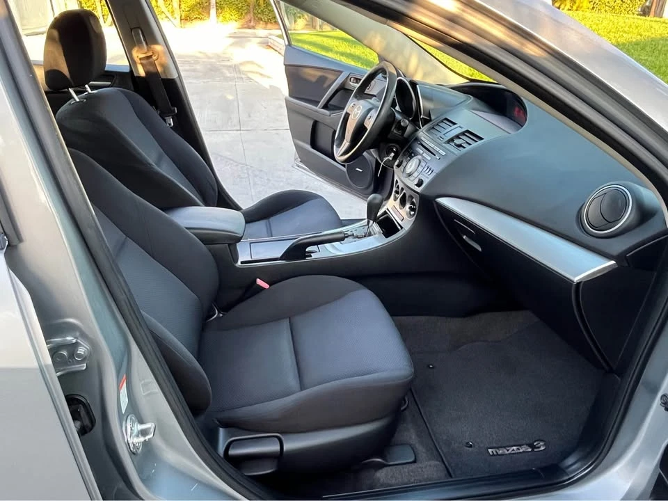 2011 Mazda Mazda 3 2nd Gen - Image 7 of 15