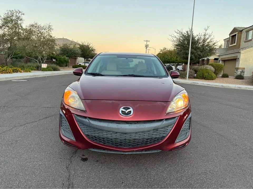2011 Mazda Mazda 3 2nd Gen - Image 4 of 9