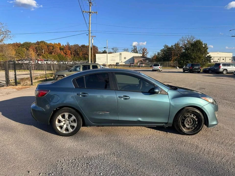 2011 Mazda Mazda 3 2nd Gen - Image 6 of 14