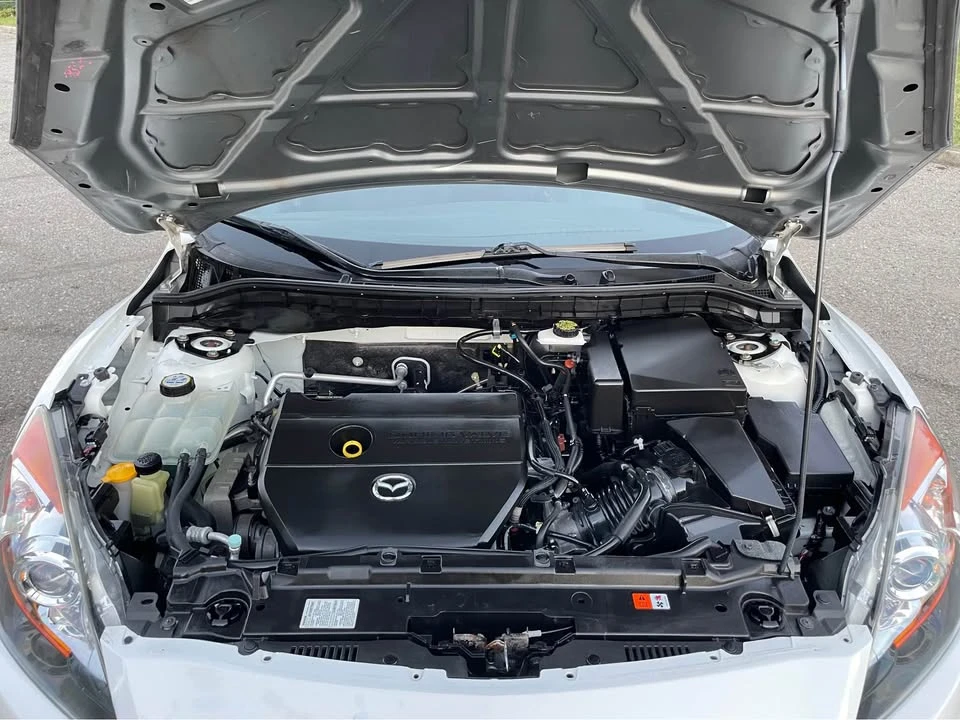2011 Mazda Mazda 3 2nd Gen - Image 12 of 13