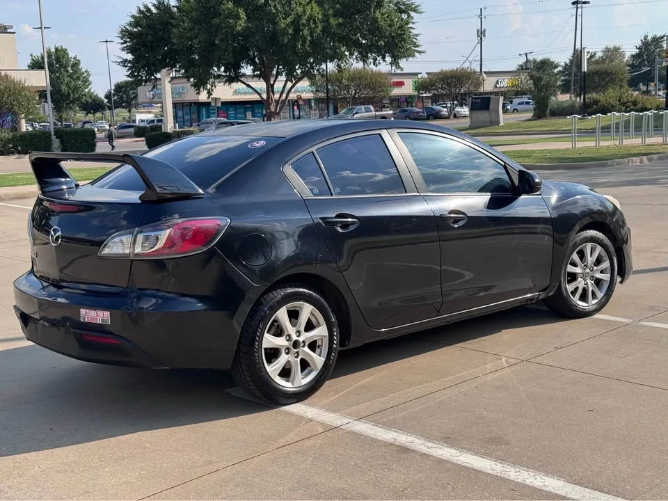 2011 Mazda Mazda 3 2nd Gen - Image 10 of 13