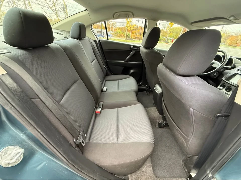 2011 Mazda Mazda 3 2nd Gen - Image 9 of 15