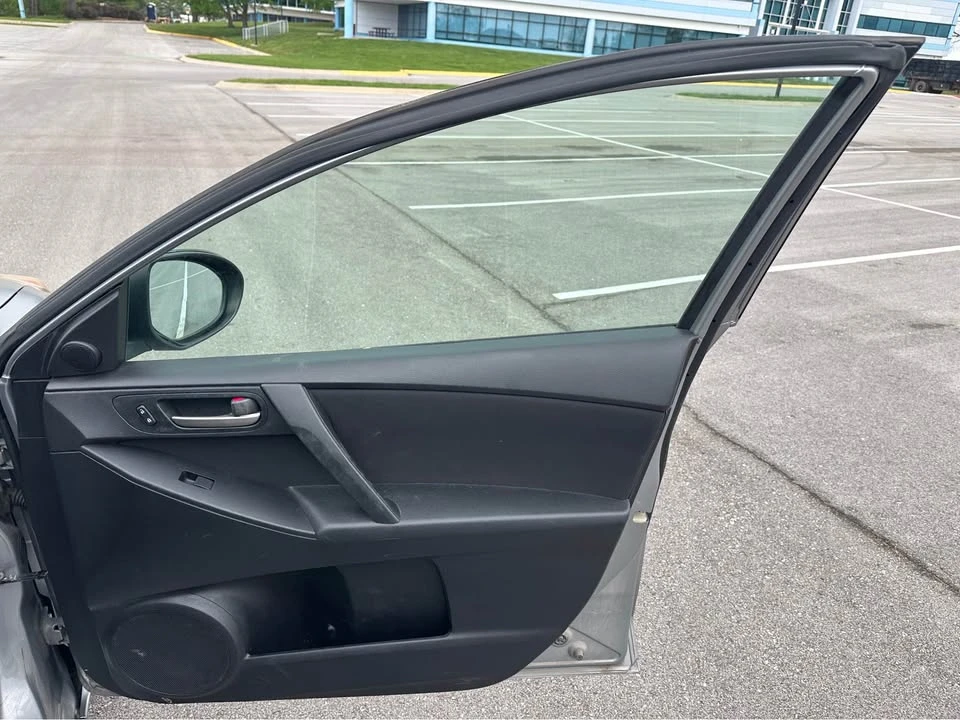 2011 Mazda Mazda 3 2nd Gen - Image 16 of 18