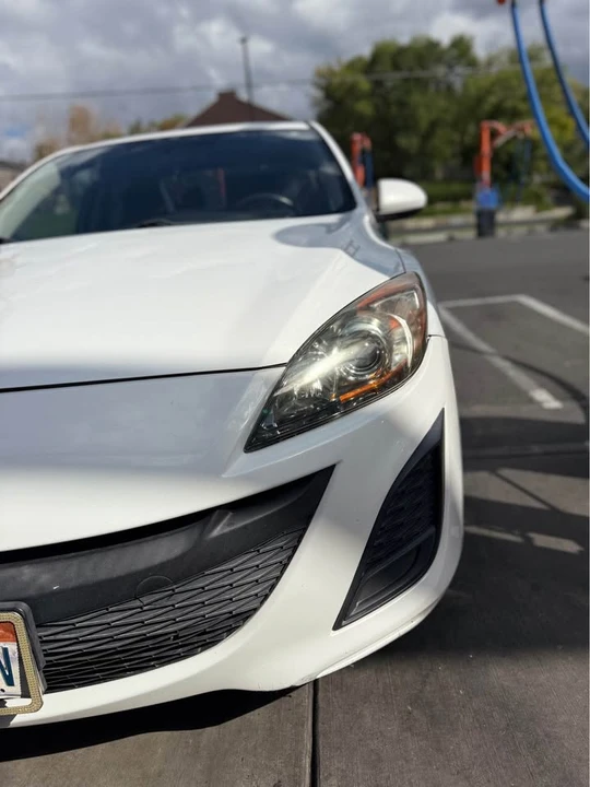 2011 Mazda Mazda 3 2nd Gen - Image 6 of 19