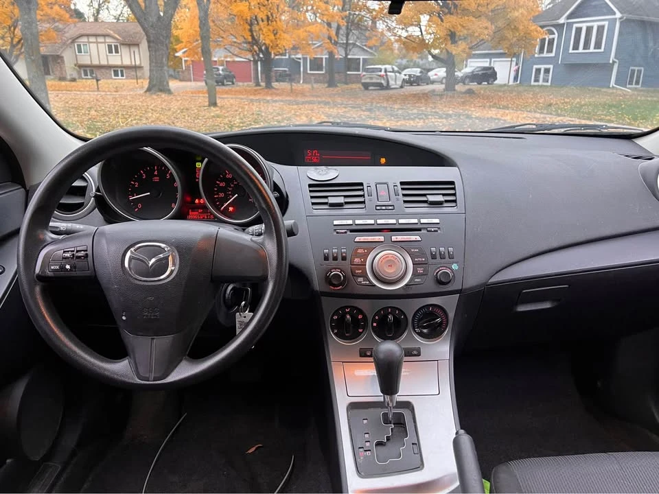 2011 Mazda Mazda 3 2nd Gen - Image 10 of 14
