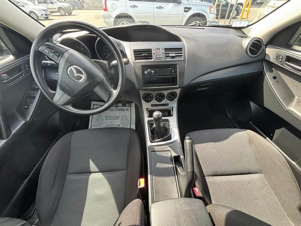 2011 Mazda Mazda 3 2nd Gen - Image 17 of 18