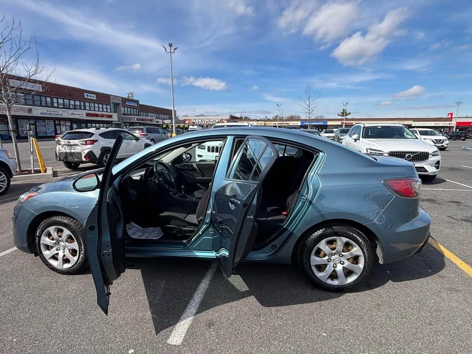 2011 Mazda Mazda 3 2nd Gen - Image 10 of 18
