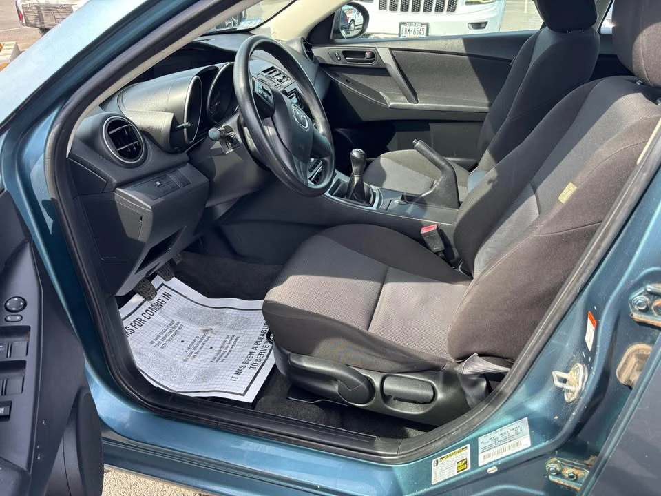 2011 Mazda Mazda 3 2nd Gen - Image 16 of 18