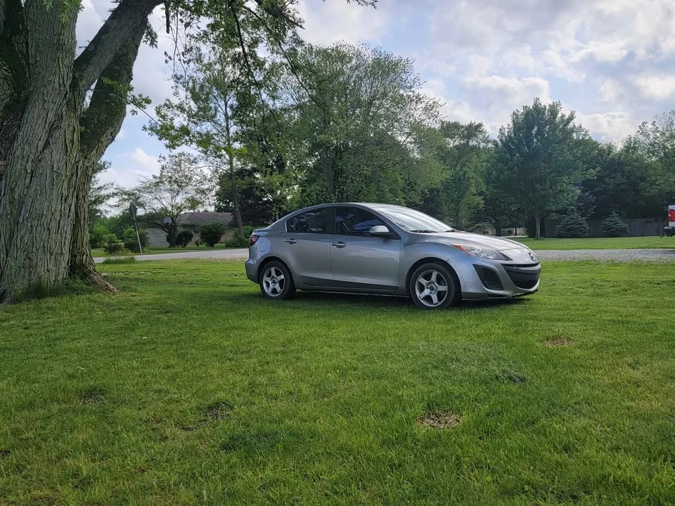 2011 Mazda Mazda 3 2nd Gen - Image 4 of 6