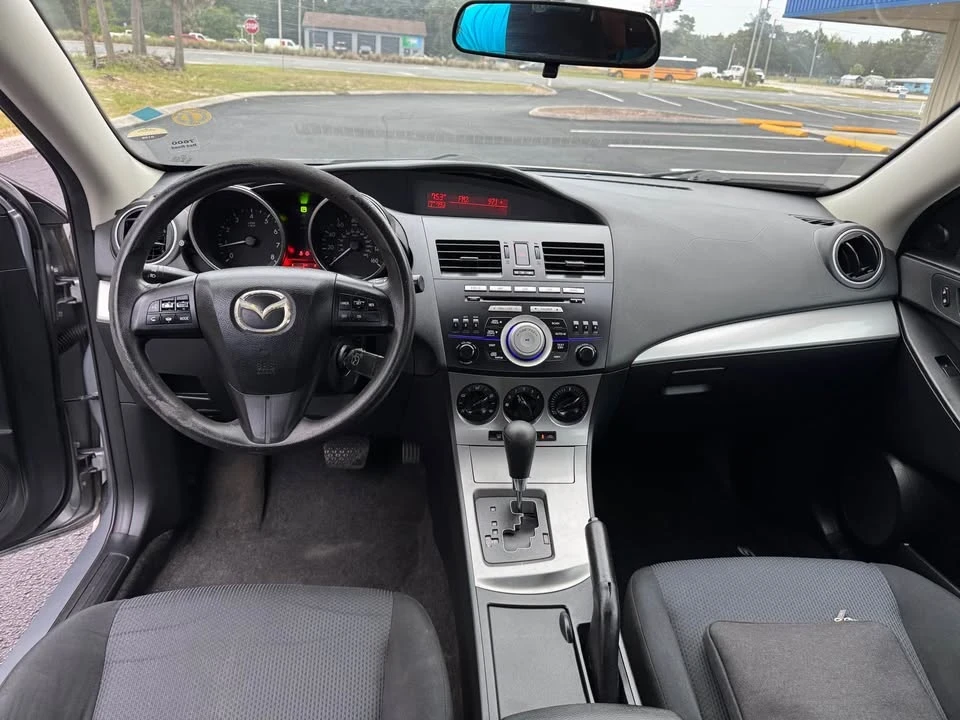 2011 Mazda Mazda 3 2nd Gen - Image 8 of 9