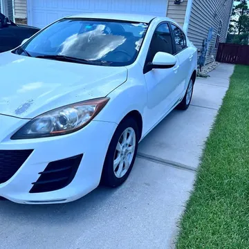 2011 Mazda Mazda3 i Sport Sedan