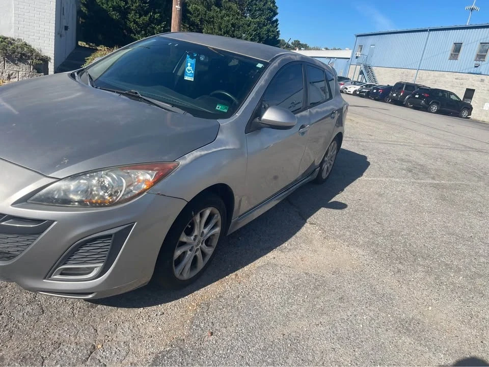 2011 Mazda Mazda 3 2nd Gen - Image 6 of 11