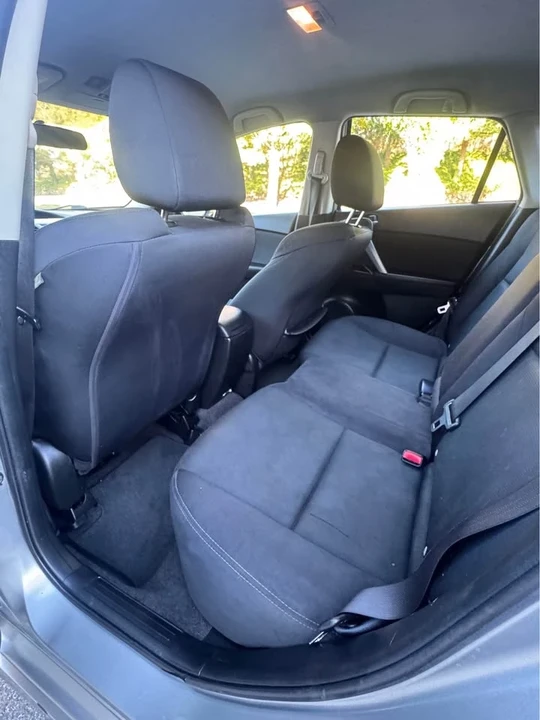2011 Mazda Mazda 3 2nd Gen - Image 10 of 18