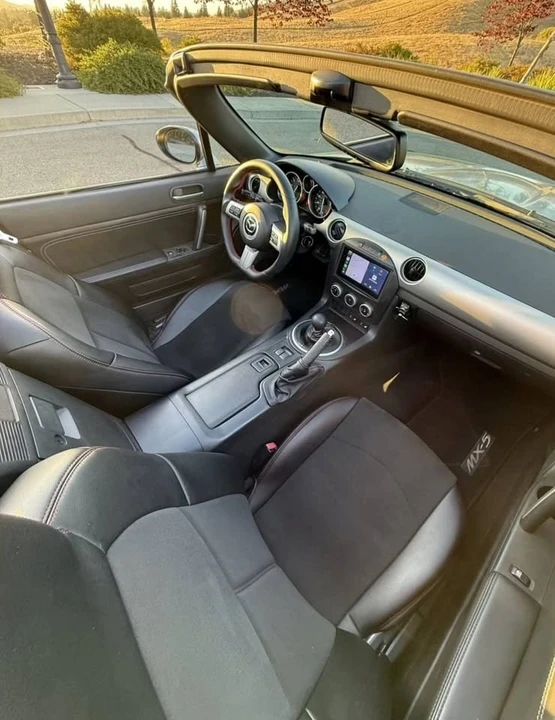 2011 Mazda NC MX-5 Miata - Image 4 of 9