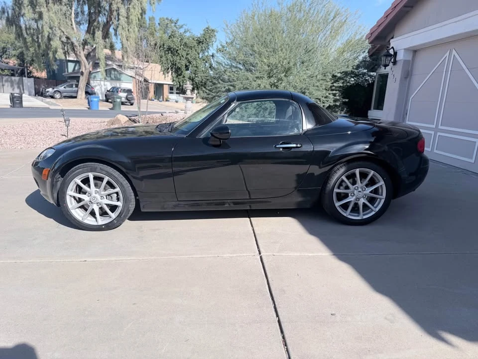 2011 Mazda NC MX-5 Miata - Image 13 of 20