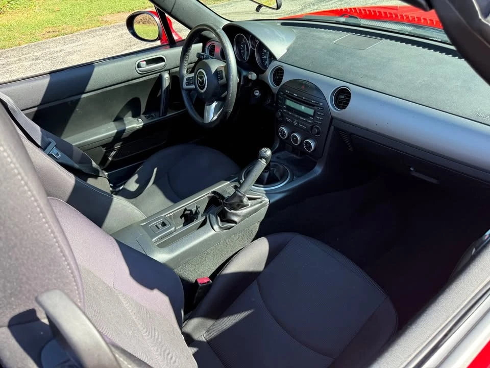 2011 Mazda NC MX-5 Miata - Image 14 of 20