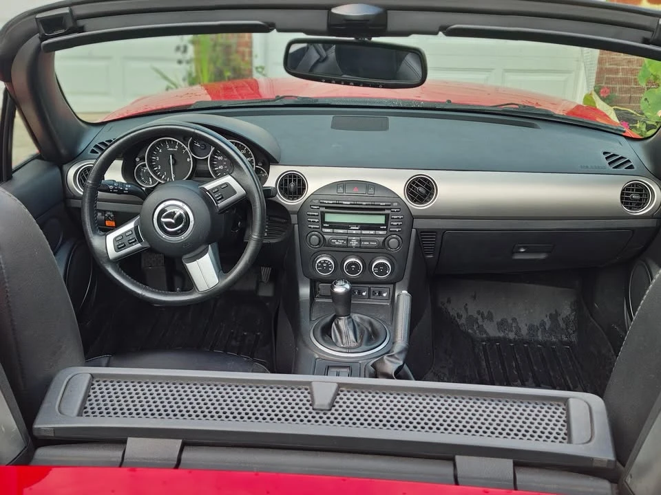 2011 Mazda NC MX-5 Miata - Image 10 of 17