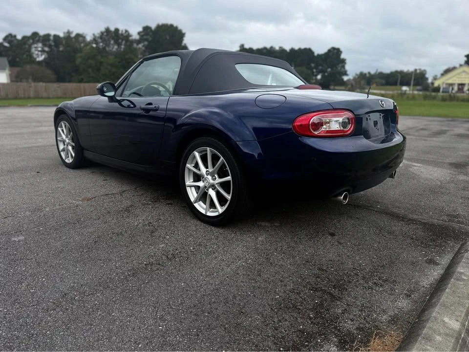 2011 Mazda NC MX-5 Miata - Image 5 of 10