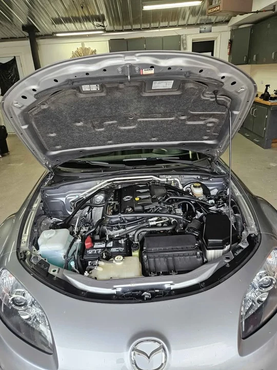 2011 Mazda NC MX-5 Miata - Image 4 of 6