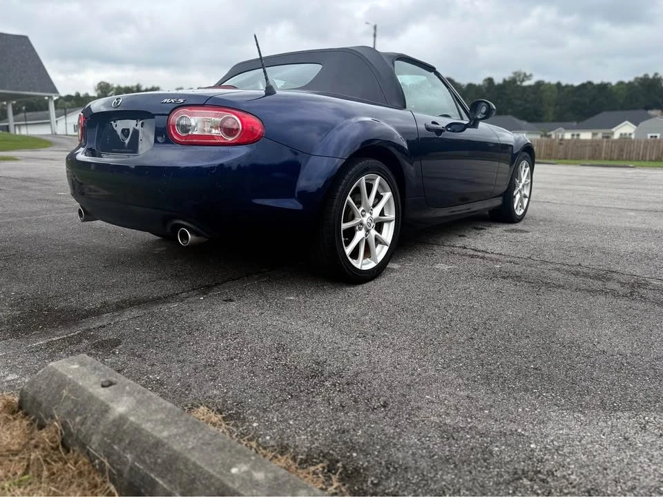 2011 Mazda NC MX-5 Miata - Image 4 of 10