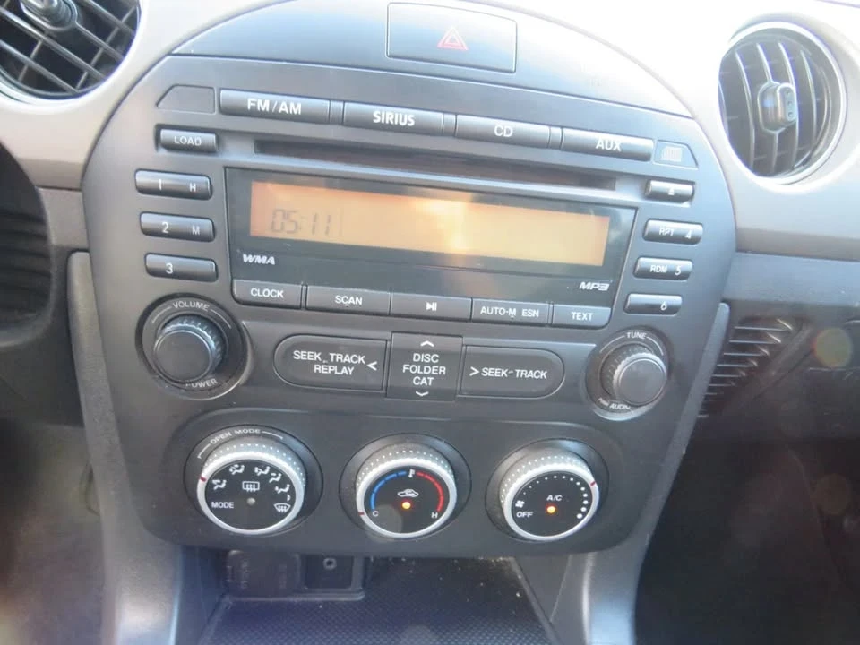 2011 Mazda NC MX-5 Miata - Image 13 of 14