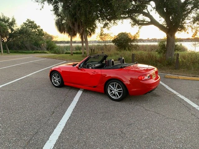 2011 Mazda NC MX-5 Miata - Image 4 of 7