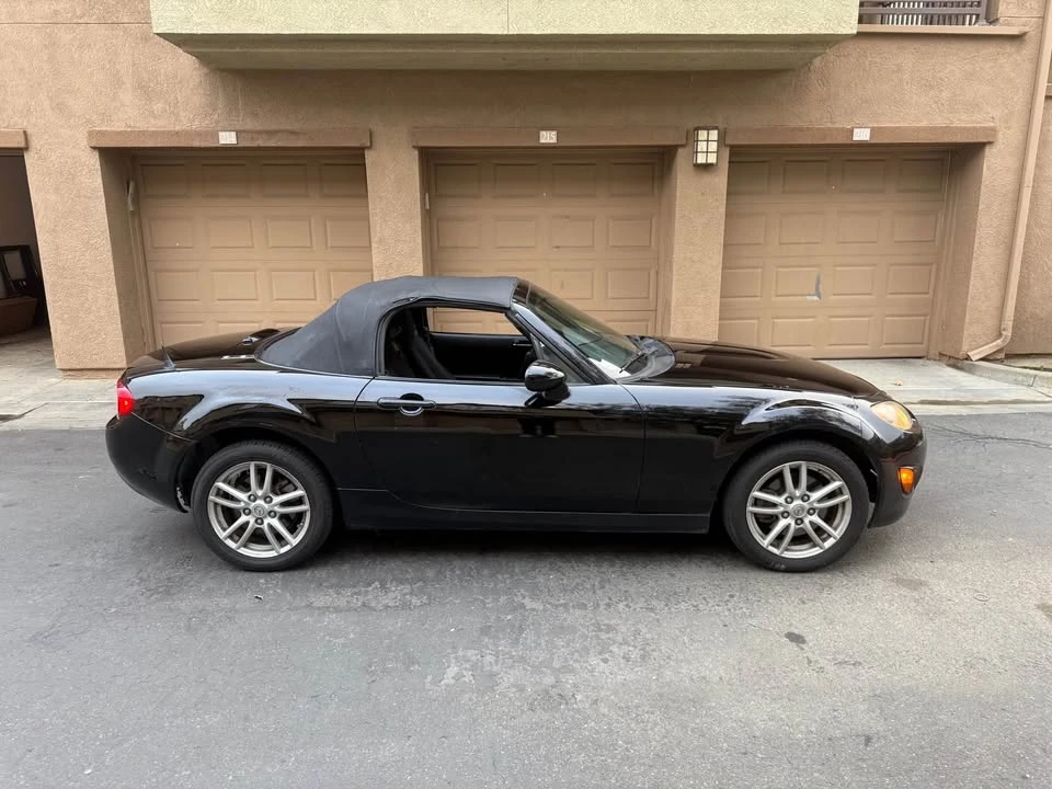 2011 Mazda NC MX-5 Miata - Image 4 of 14