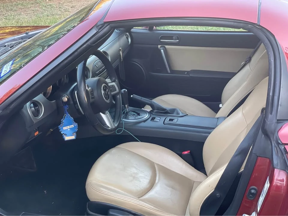2011 Mazda NC MX-5 Miata - Image 8 of 10