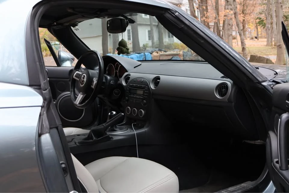 2011 Mazda NC MX-5 Miata - Image 7 of 10