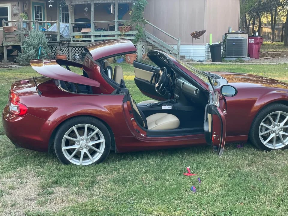 2011 Mazda NC MX-5 Miata - Image 9 of 10