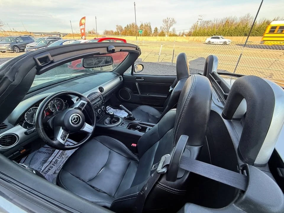 2011 Mazda NC MX-5 Miata - Image 11 of 15