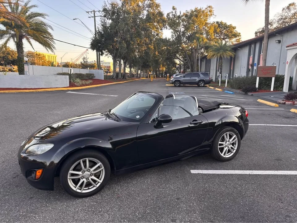 2011 Mazda NC MX-5 Miata - Image 12 of 17