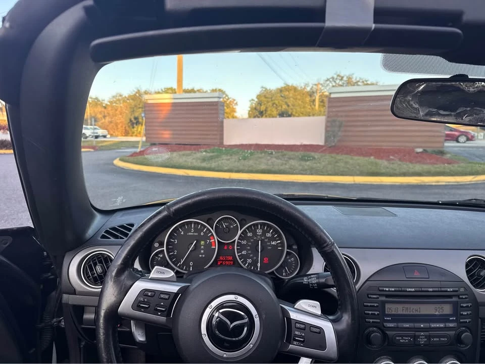 2011 Mazda NC MX-5 Miata - Image 14 of 17