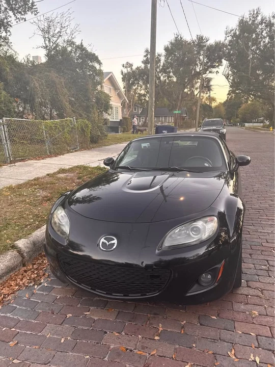 2011 Mazda NC MX-5 Miata - Image 2 of 17