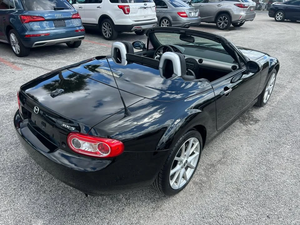 2011 Mazda NC MX-5 Miata - Image 13 of 18