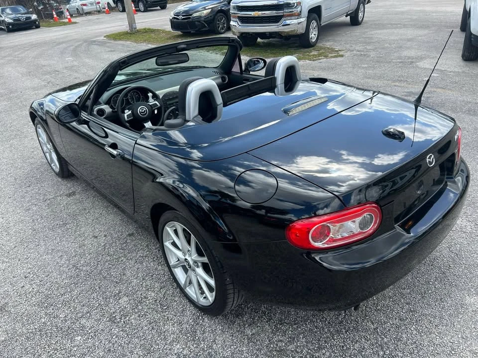 2011 Mazda NC MX-5 Miata - Image 14 of 18