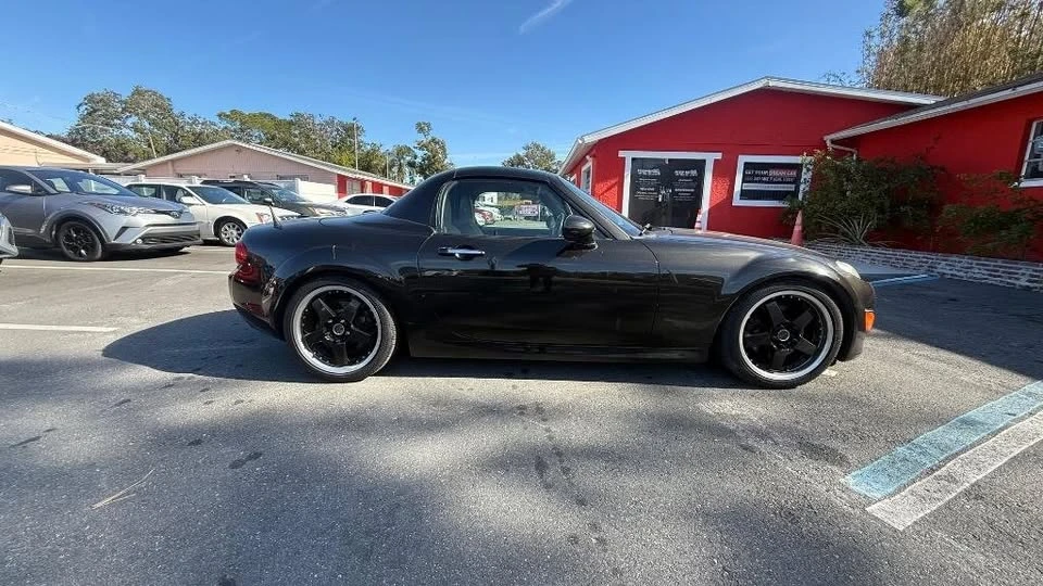 2011 Mazda NC MX-5 Miata - Image 17 of 20