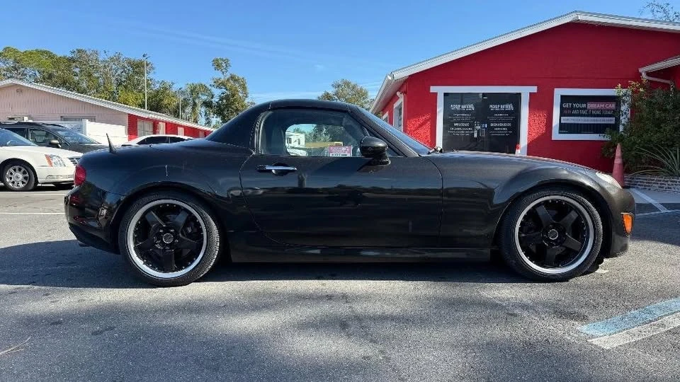 2011 Mazda NC MX-5 Miata - Image 18 of 20