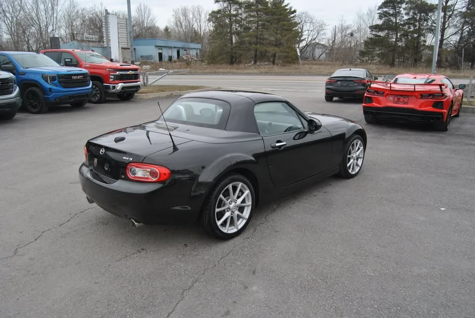 2011 Mazda NC MX-5 Miata - Image 19 of 20